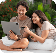 close-up-person-doing-online-shopping 1